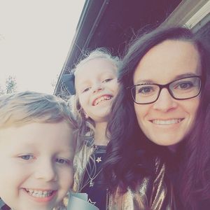 Meet your Posher, Leslie